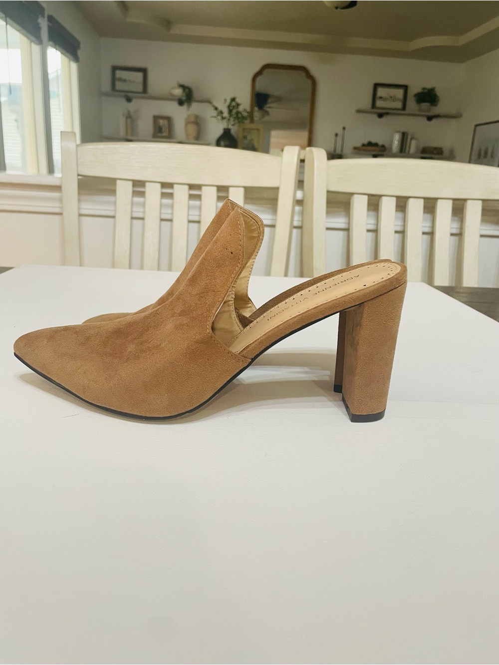 Adrienne Vittadini Nella Tan Suede Pointed Toe Mule Heels Size 9 - Picture 3 of 7
